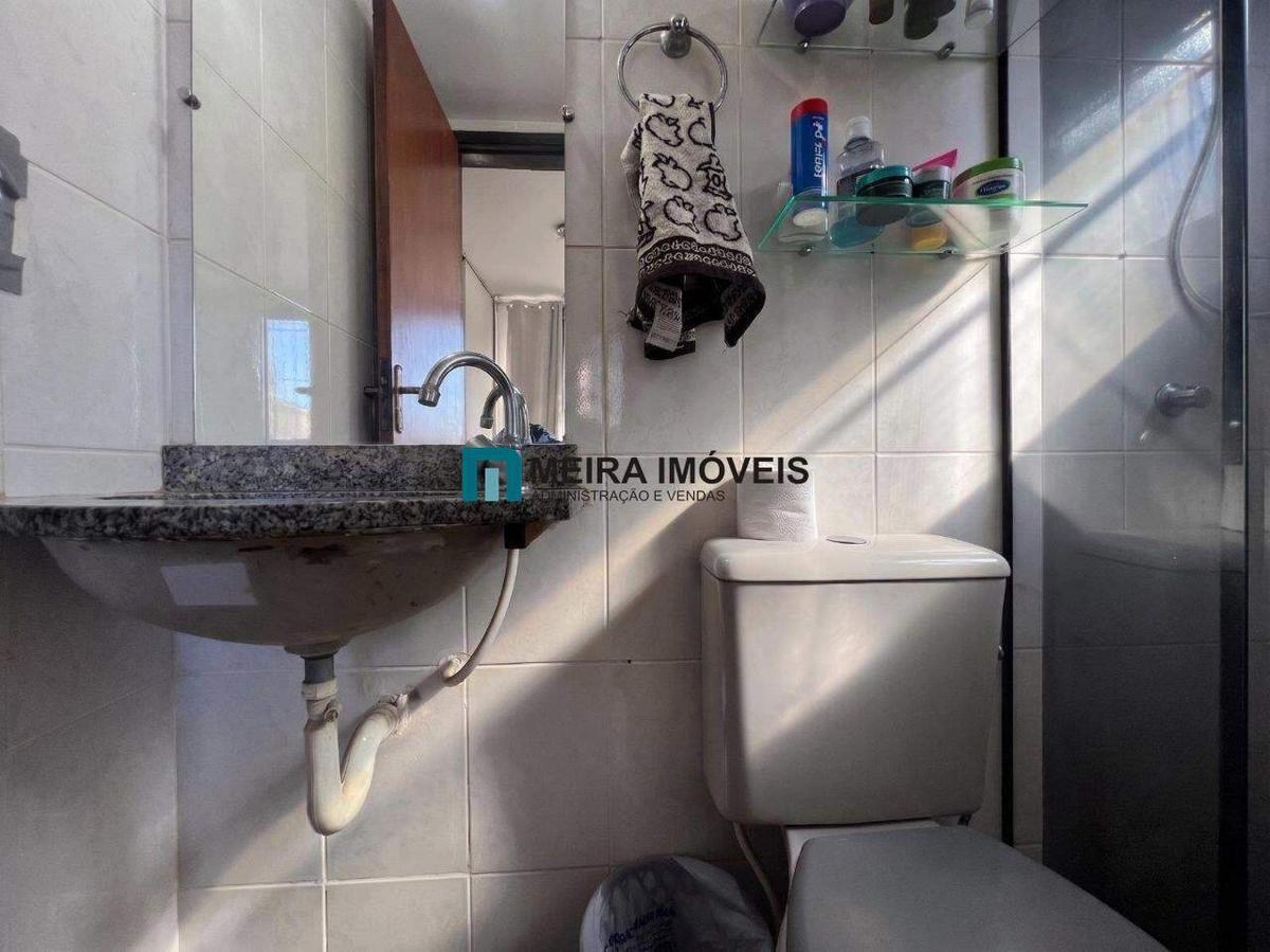 Apartamento, Castelo, 3 Quartos, 1 Vaga, 1 Suíte