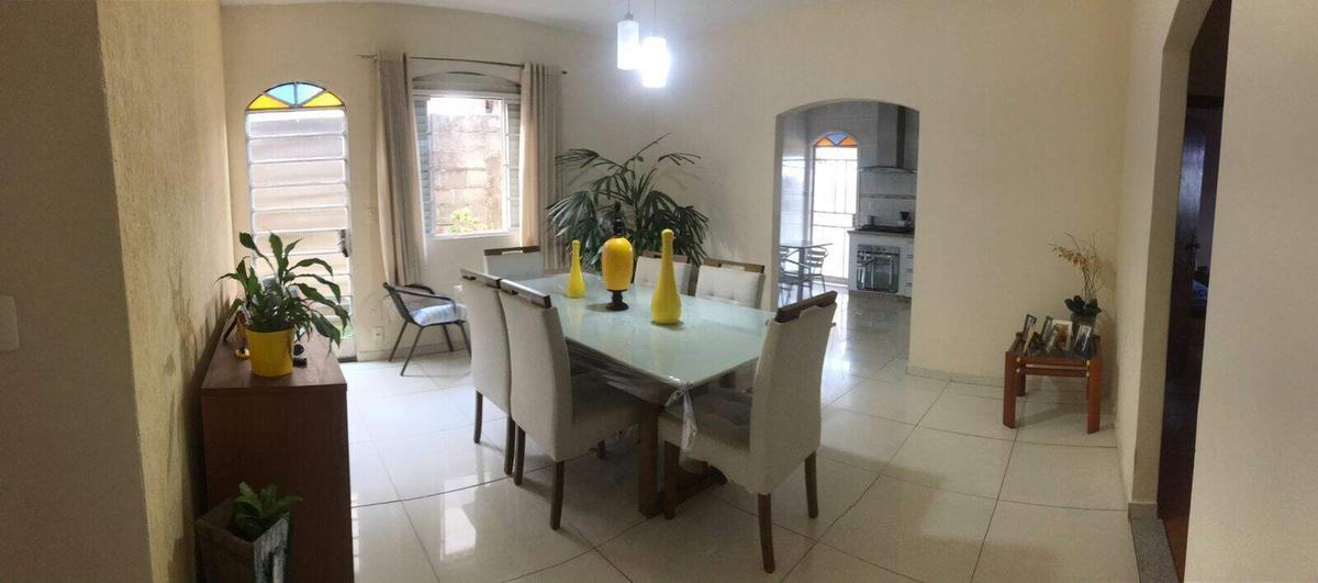 Casa, Frimisa, 3 Quartos, 4 Vagas, 1 Suíte