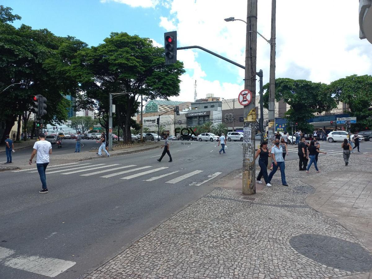 Andar, Savassi, 0 Quarto, 7 Vagas