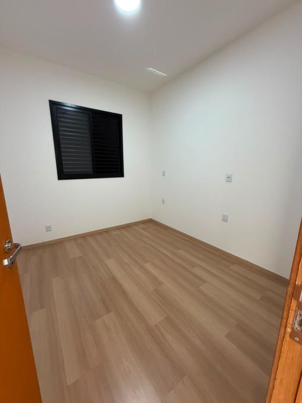 Casa, Novo Centro, 3 Quartos, 2 Vagas, 1 Suíte