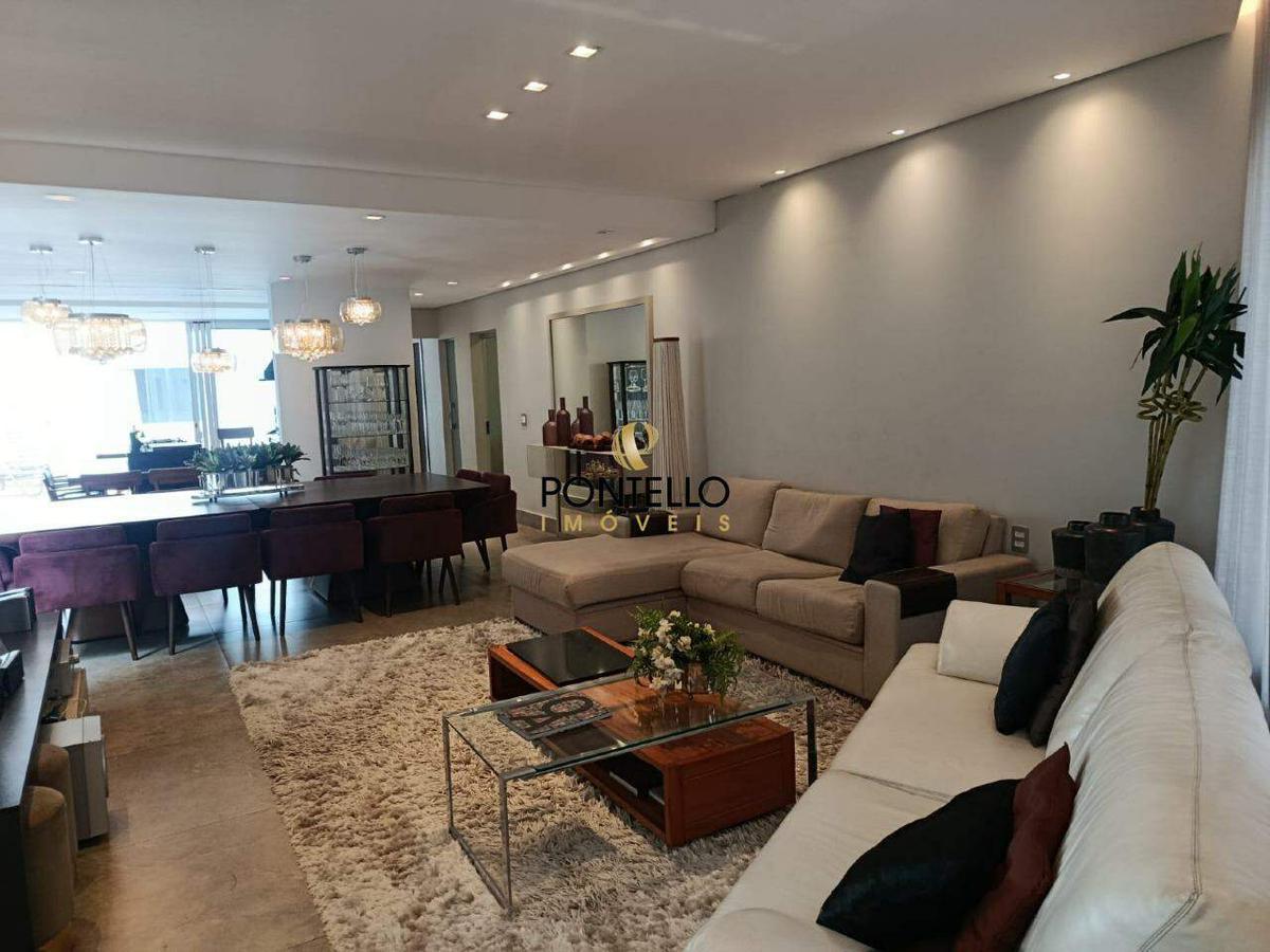 Casa, Mangabeiras, 4 Quartos, 4 Vagas, 1 Suíte