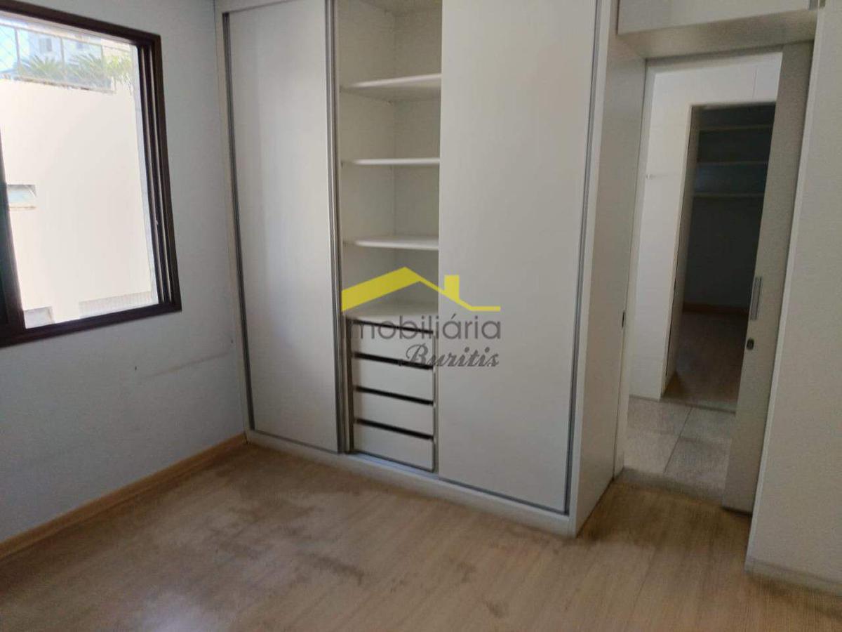 Cobertura, Buritis, 4 Quartos, 5 Vagas, 2 Suítes