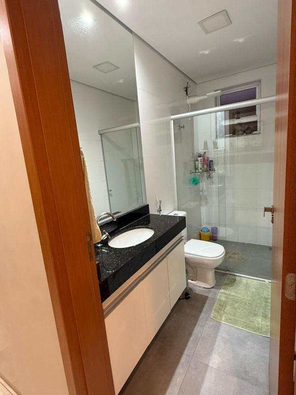 Apartamento, Barreiro, 3 Quartos, 2 Vagas, 1 Suíte