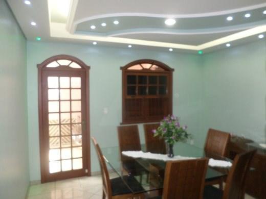 Casa, Minaslândia (p Maio), 4 Quartos, 3 Vagas, 1 Suíte