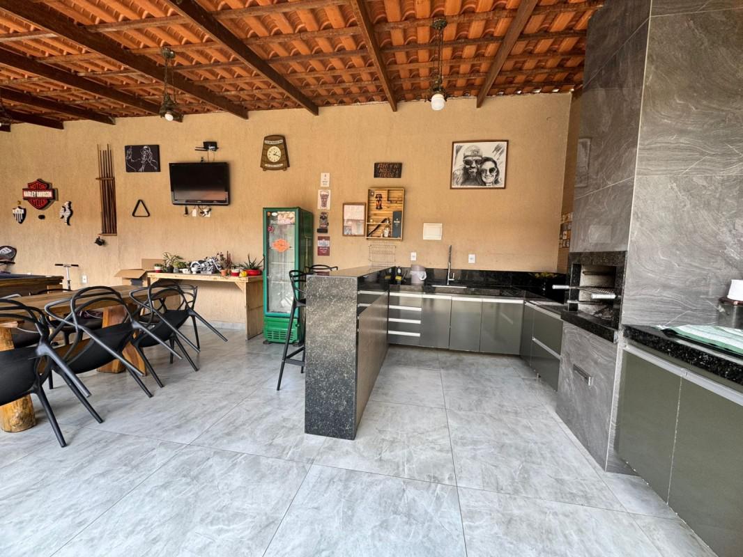 Casa, Urca, 3 Quartos, 7 Vagas, 1 Suíte