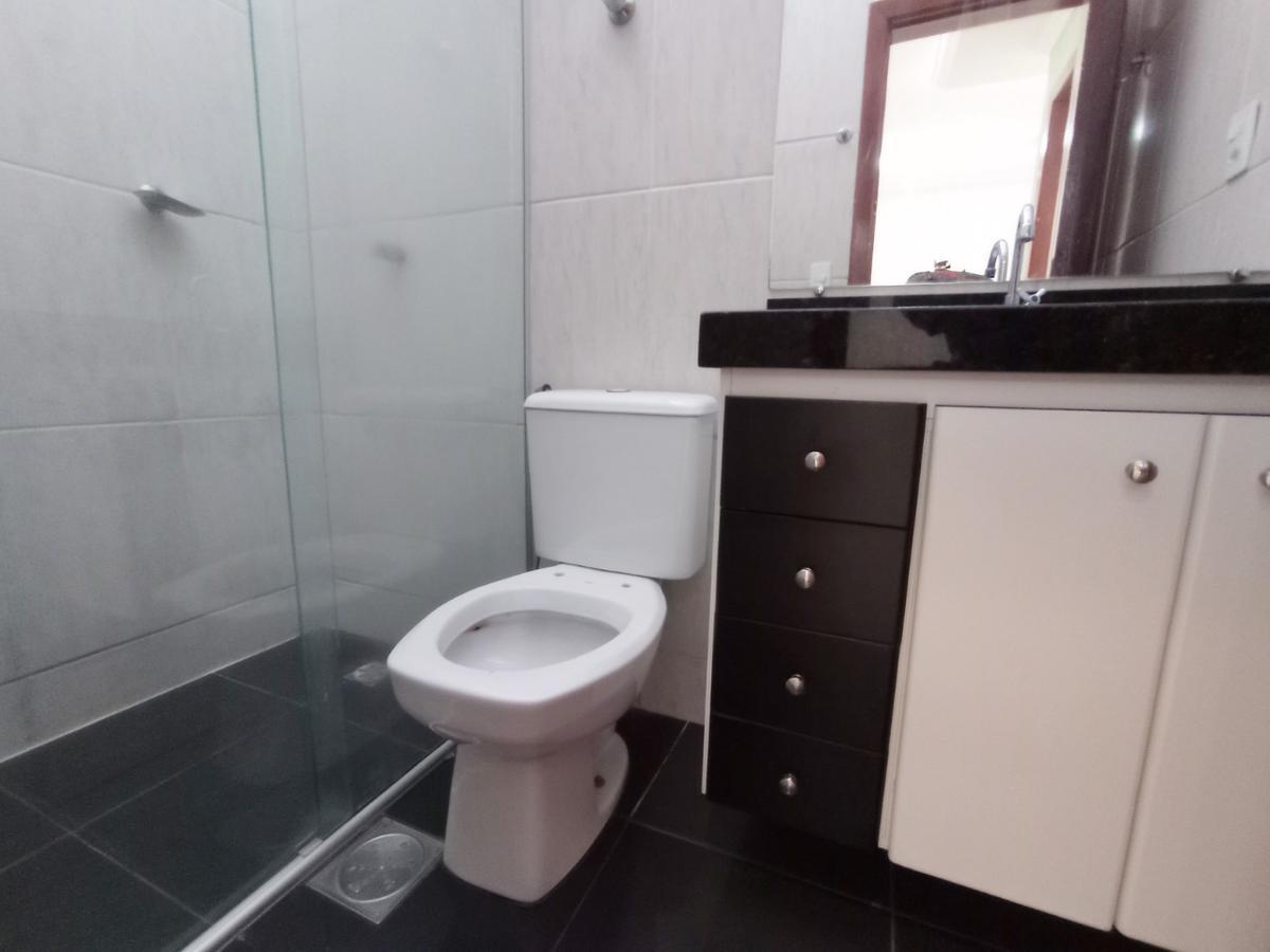 Casa, Jardim Leblon, 3 Quartos, 2 Vagas, 1 Suíte