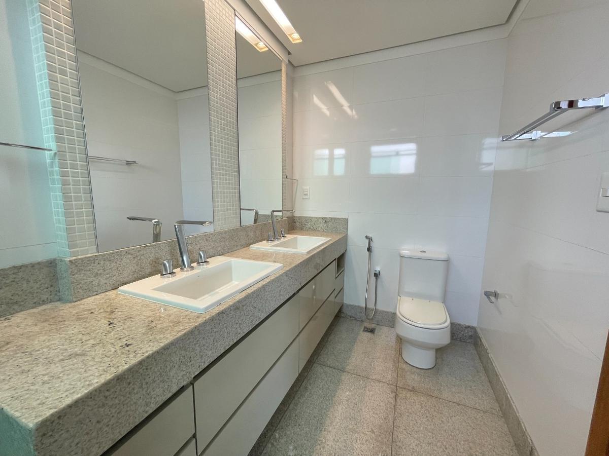 Apartamento, São José, 4 Quartos, 4 Vagas, 4 Suítes