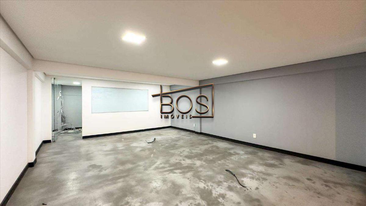 Prédio, Estoril, 0 Quarto, 20 Vagas