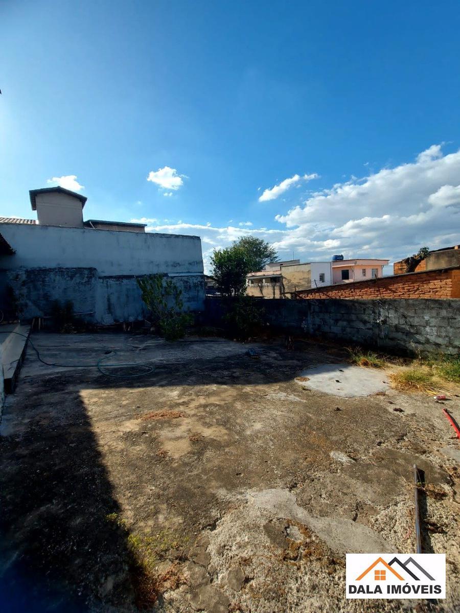 Casa, João Pinheiro, 4 Quartos, 2 Vagas