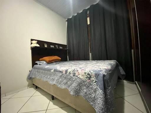 Casa, Industrial, 3 Quartos, 2 Vagas, 1 Suíte
