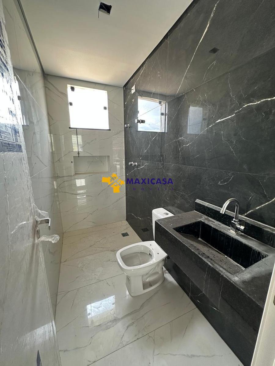 Casa, Santa Amélia, 3 Quartos, 2 Vagas, 1 Suíte