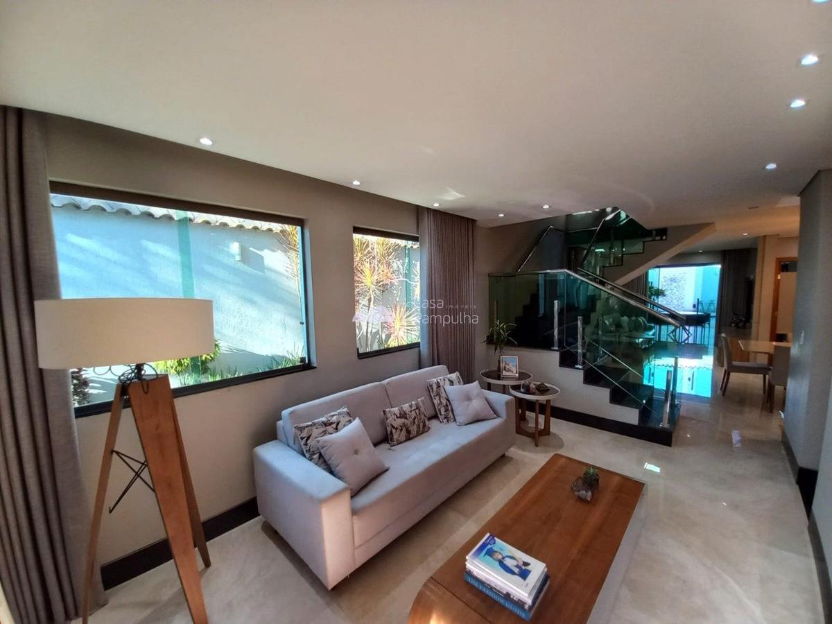 Casa, Santa Amélia, 3 Quartos, 6 Vagas, 2 Suítes