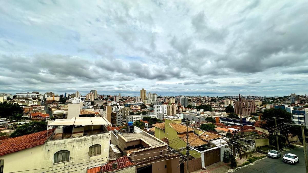 Apartamento, Santa Efigênia, 2 Quartos, 1 Vaga, 1 Suíte