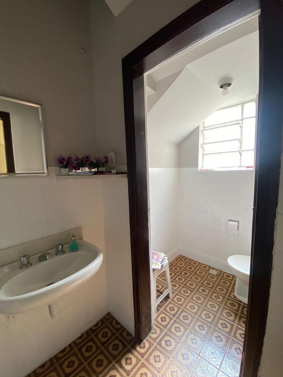 Casa, Floresta, 12 Quartos, 0 Vaga, 2 Suítes