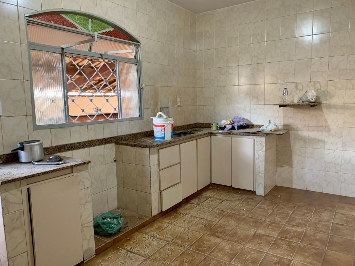 Casa, Arvoredo, 3 Quartos, 2 Vagas, 1 Suíte