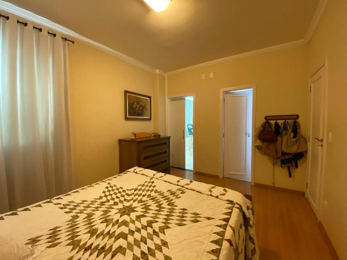 Casa, Paquetá, 3 Quartos, 4 Vagas, 2 Suítes