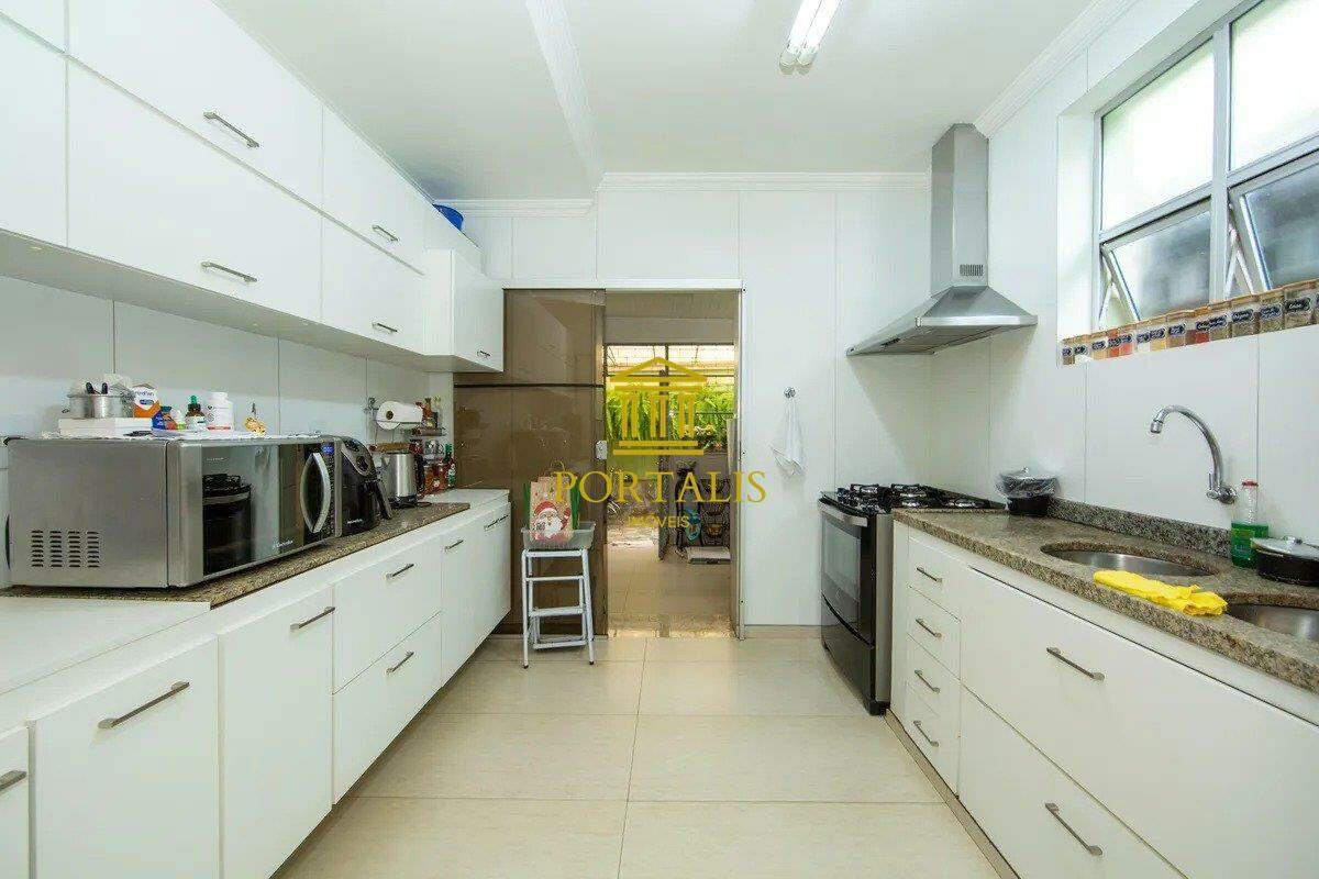 Casa, Prado, 5 Quartos, 6 Vagas, 2 Suítes