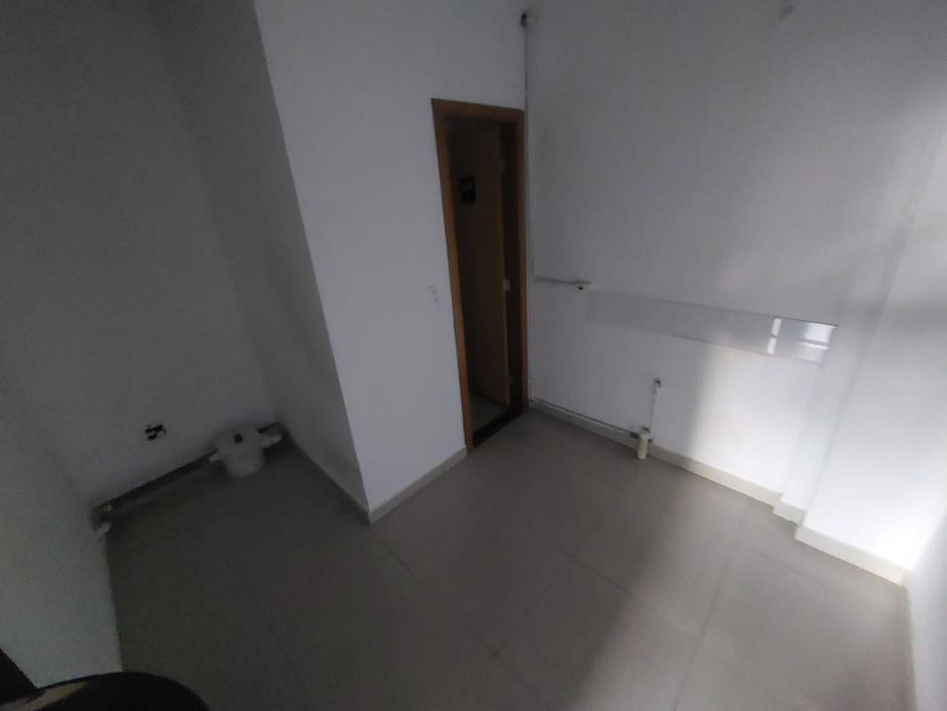 Andar, Castelo, 0 Quarto, 0 Vaga
