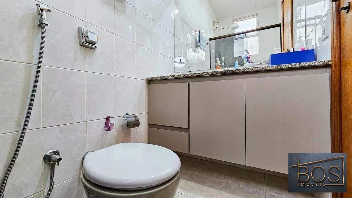 Apartamento, Sagrada Família, 3 Quartos, 2 Vagas, 1 Suíte