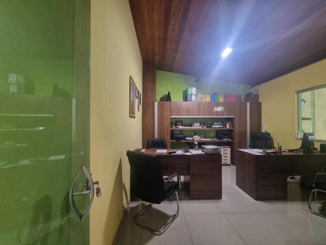 Galpão, Jardim Riacho das Pedras, 2 Quartos, 0 Vaga