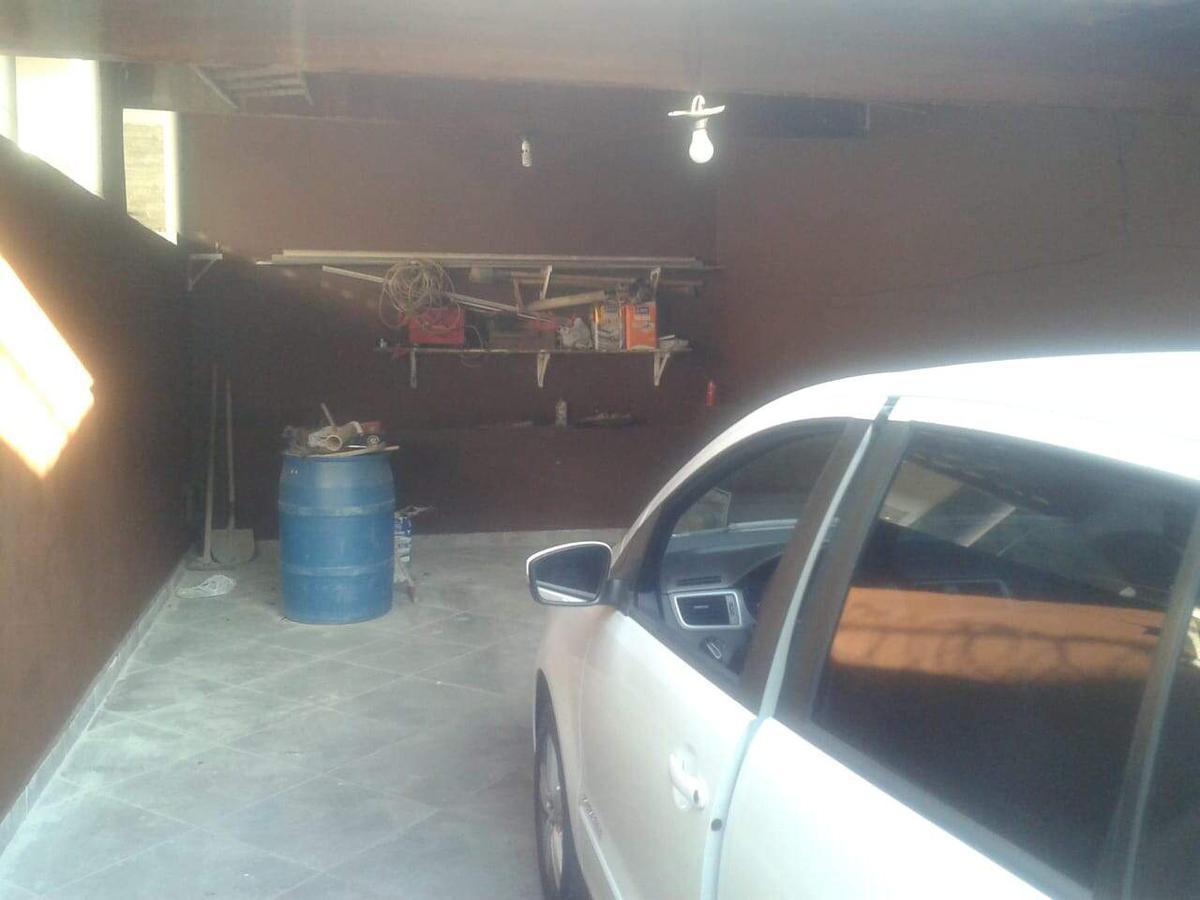 Casa, Conjunto Água Branca, 4 Quartos, 3 Vagas