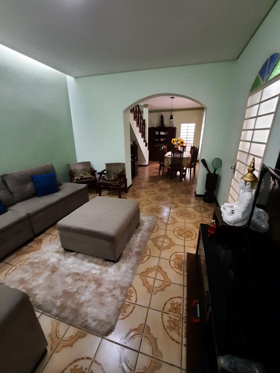 Casa, Dom Bosco, 3 Quartos, 4 Vagas