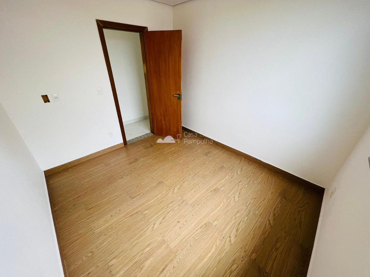 Casa, Názia II, 3 Quartos, 4 Vagas, 1 Suíte