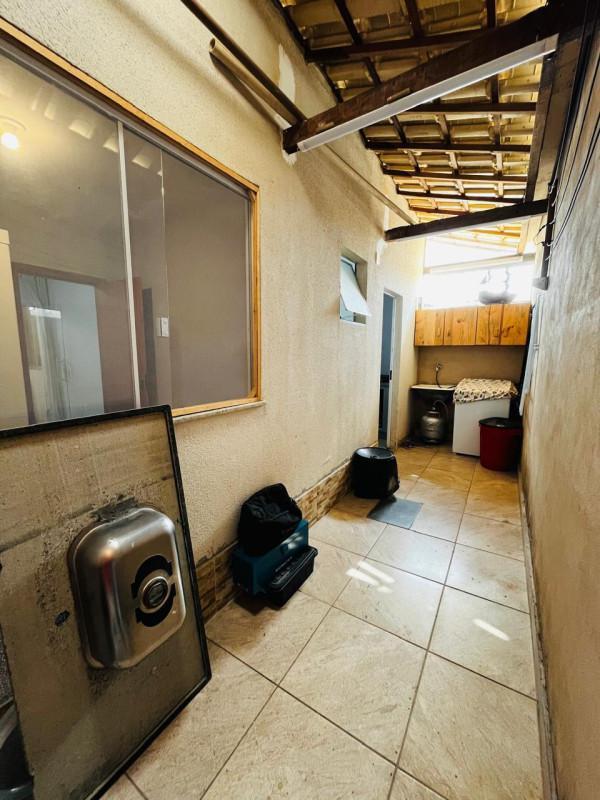 Casa, Palmeiras, 2 Quartos, 1 Vaga