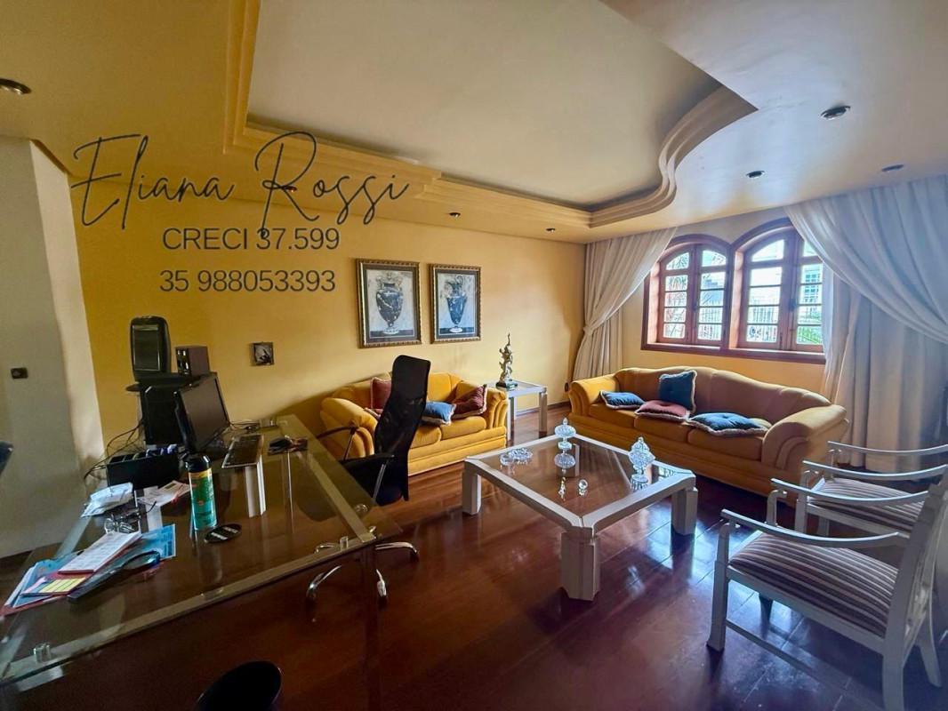 Casa, Vila Pinto, 5 Quartos, 4 Vagas, 2 Suítes