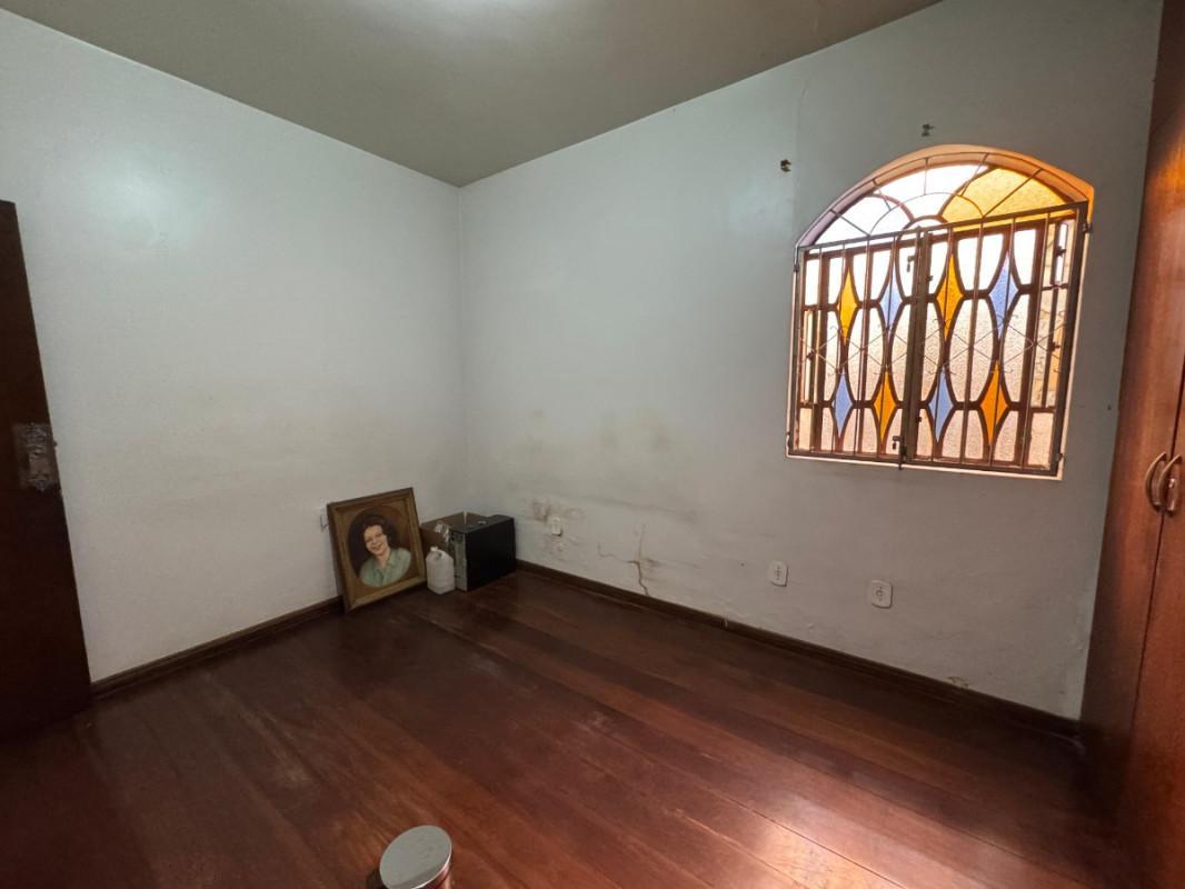 Casa, Carlos Prates, 3 Quartos, 2 Vagas, 1 Suíte