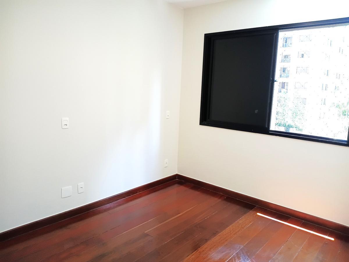 Apartamento, Funcionários, 4 Quartos, 4 Vagas, 2 Suítes