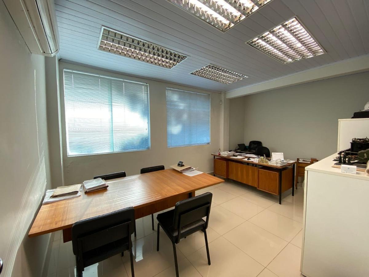 Prédio, Itapoã, 0 Quarto, 0 Vaga