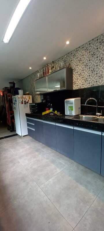 Casa, Buritis, 5 Quartos, 3 Vagas, 4 Suítes