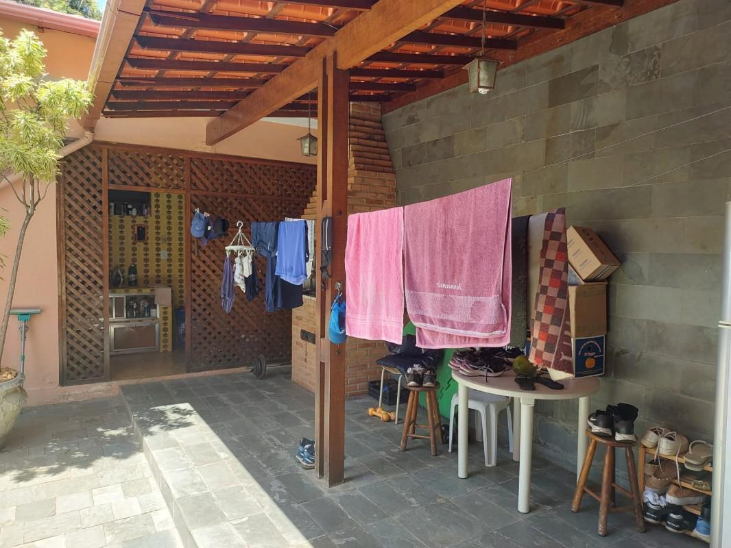 Casa, Santa Inês, 3 Quartos, 2 Vagas, 2 Suítes