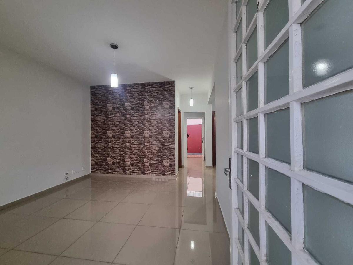 Casa, Jardim Riacho das Pedras, 3 Quartos, 2 Vagas, 1 Suíte