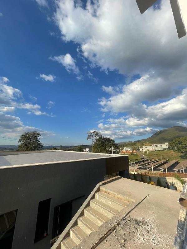Casa, Serra dos Bandeirantes, 3 Quartos, 4 Vagas, 2 Suítes