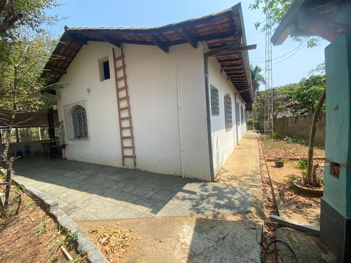 Lote, Centro, 3 Quartos, 0 Vaga, 1 Suíte