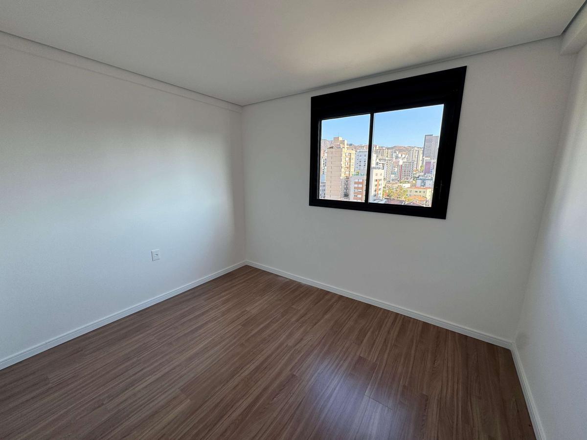Cobertura, Serra, 2 Quartos, 2 Vagas, 1 Suíte