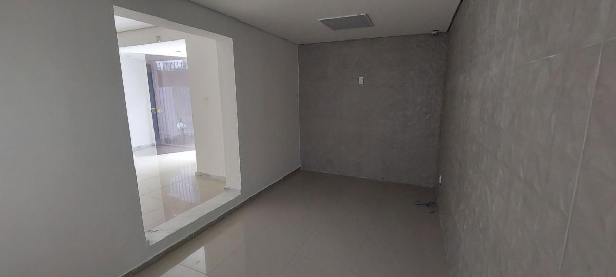 Casa Comercial, Prado, 1 Quarto, 0 Vaga