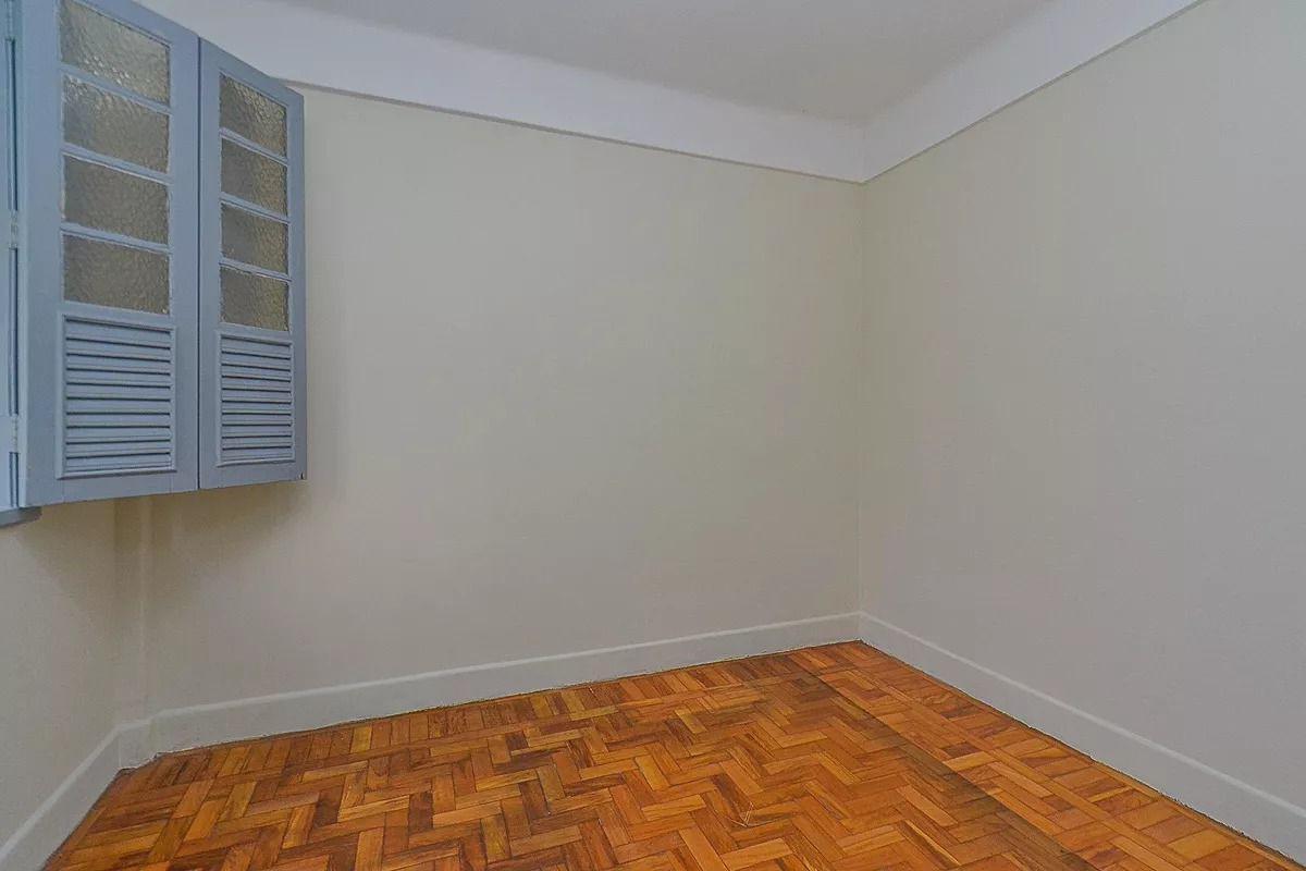 Apartamento, Centro, 2 Quartos, 0 Vaga