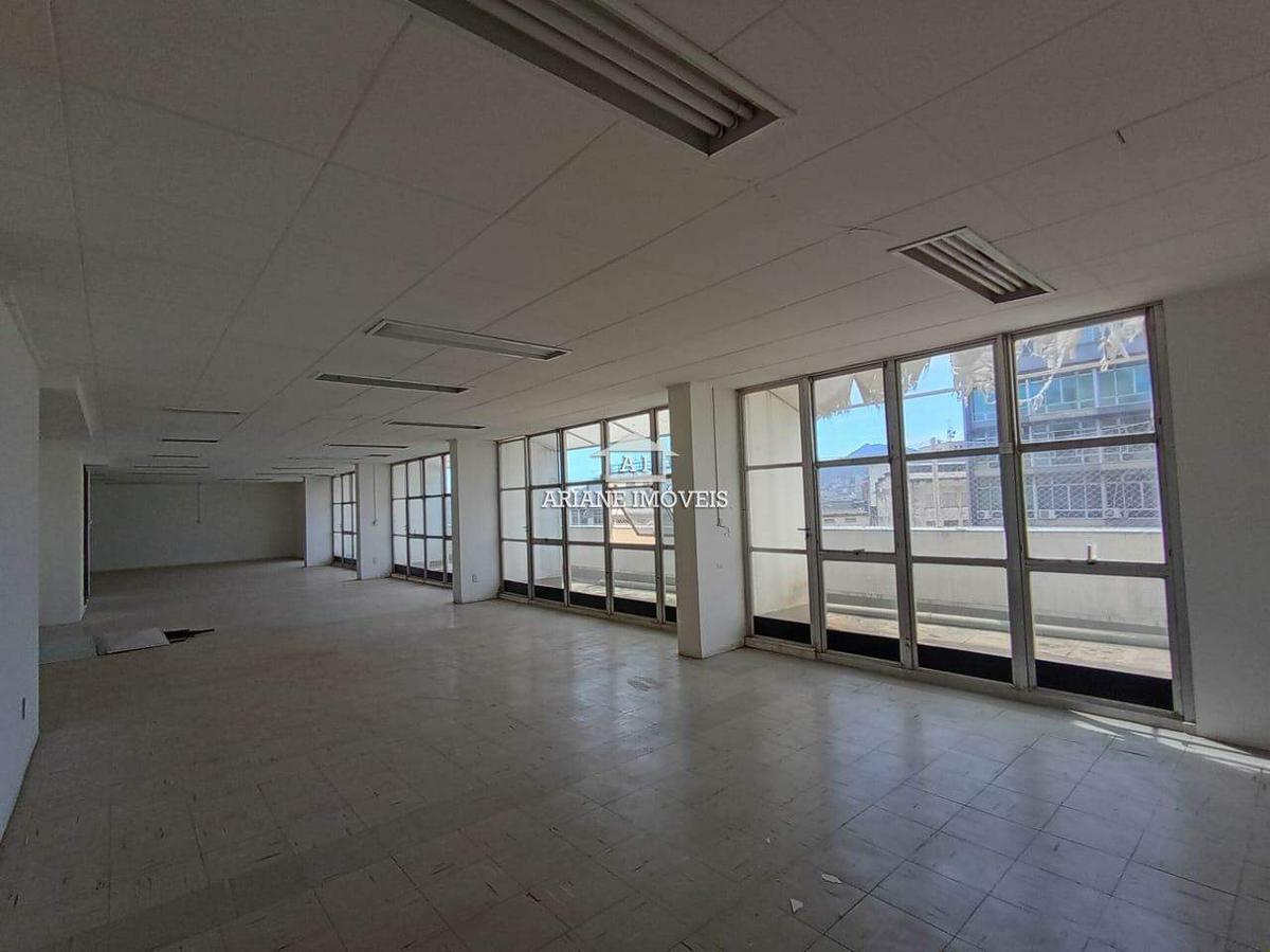 Andar, Centro, 0 Quarto, 3 Vagas