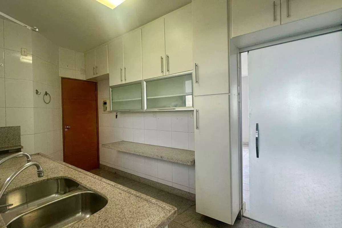 Cobertura, Gutierrez, 5 Quartos, 3 Vagas, 2 Suítes