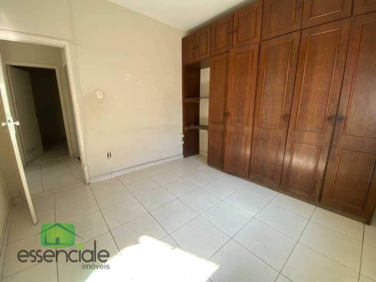 Casa, Bandeirantes, 4 Quartos, 2 Vagas, 1 Suíte