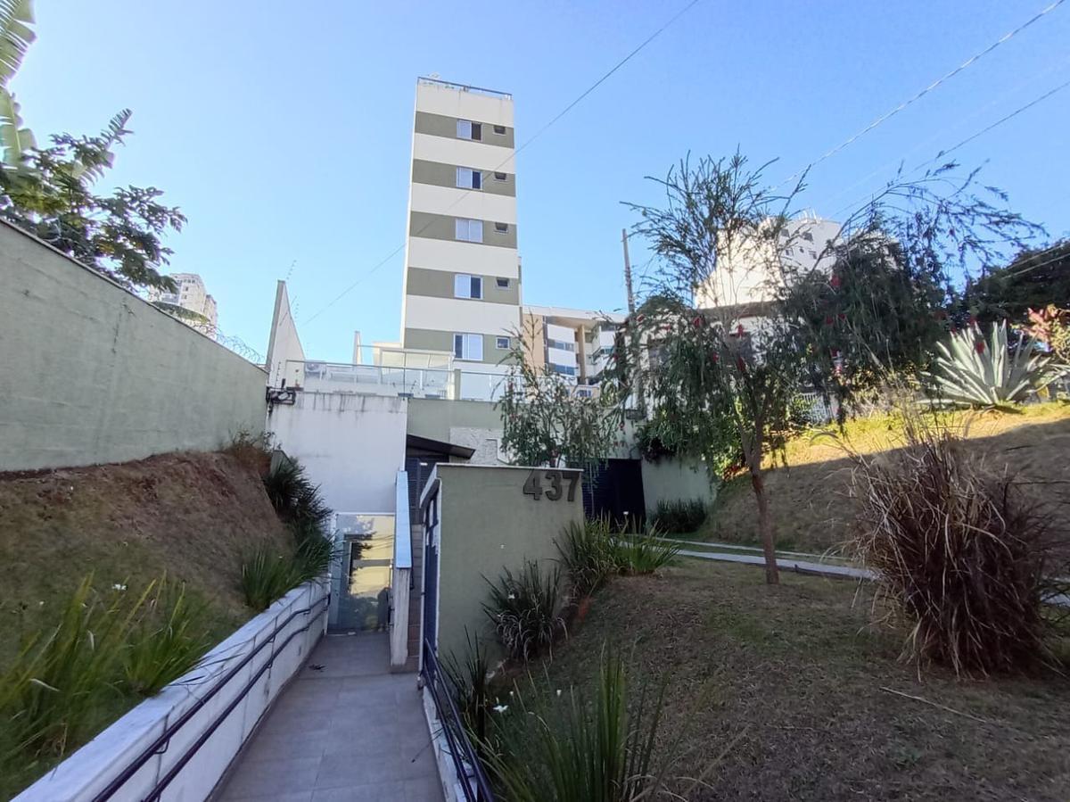 Apartamento, Floresta, 1 Quarto, 0 Vaga