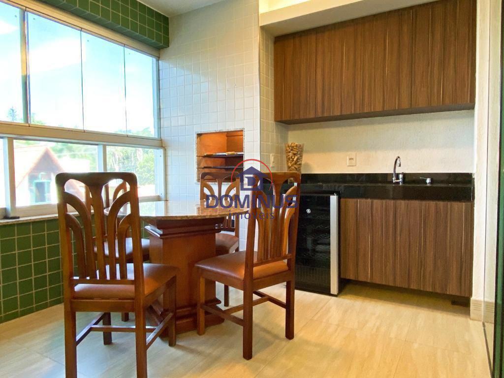 Apartamento, São José, 4 Quartos, 3 Vagas, 2 Suítes