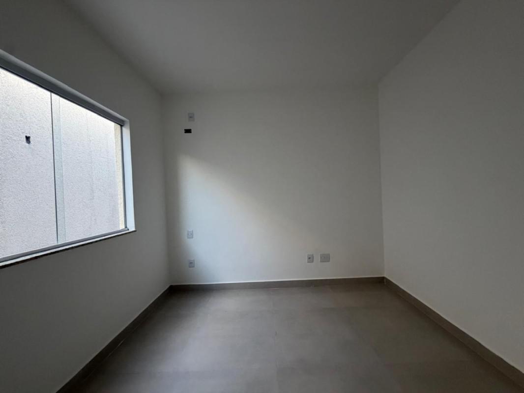 Casa, Santa Mônica, 3 Quartos, 2 Vagas, 1 Suíte