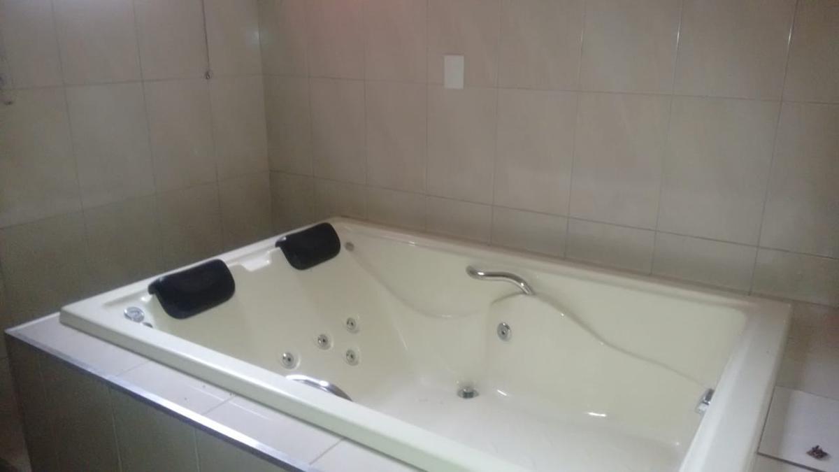 Casa, Bom Jesus, 3 Quartos, 4 Vagas, 1 Suíte