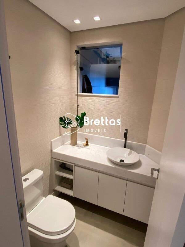 Apartamento, Centro, 3 Quartos, 2 Vagas, 1 Suíte