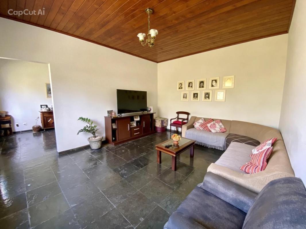 Casa, Ouro Preto, 4 Quartos, 3 Vagas, 1 Suíte