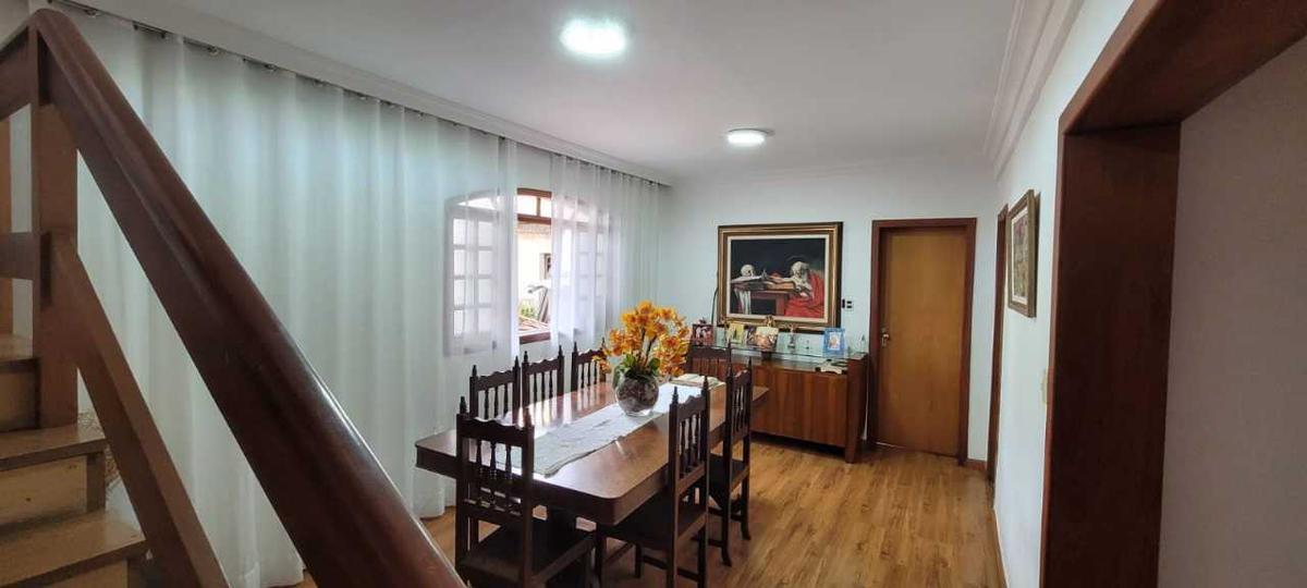 Casa, Vera Cruz, 4 Quartos, 2 Vagas, 1 Suíte